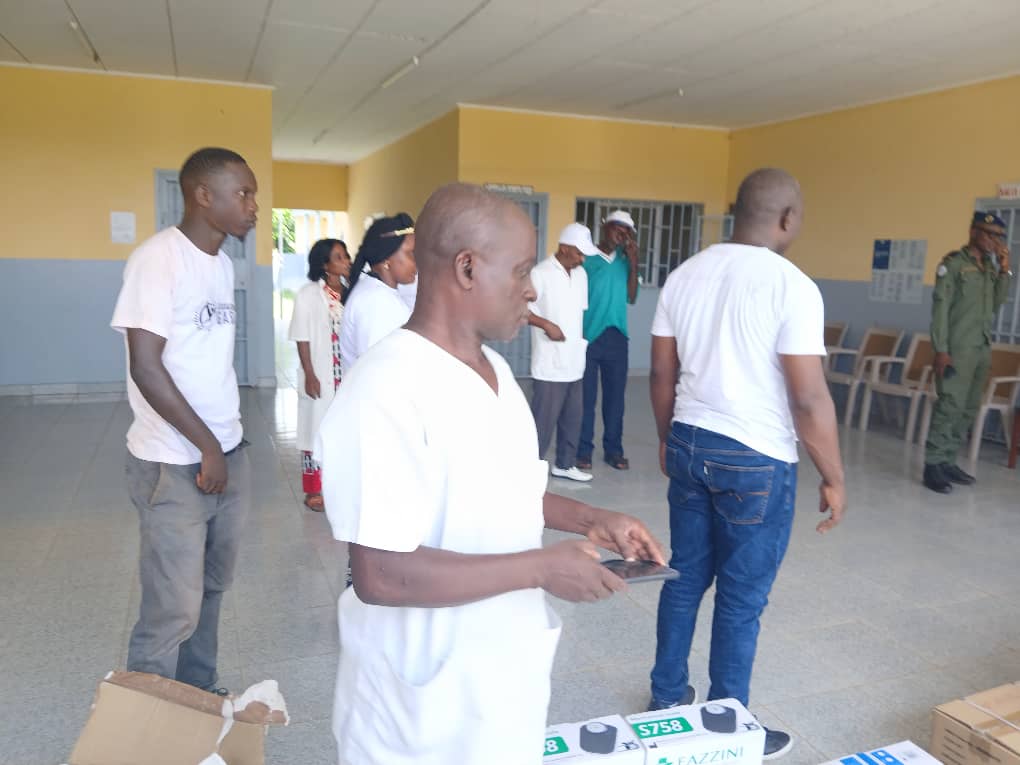 Le SDG marque des points à Mabanda : Don de médicaments et de fauteuils roulants pour les plus vulnérables 11 IMG 20250511 WA0311