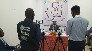 Élections Législatives? Joseph Lapensée Essingone jette l’éponge : “Le Gabon glisse vers le régime monarchique” 9 IMG 20250828 161453