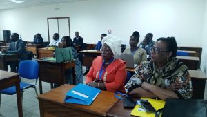 Deux mains pour une justice effective : magistrats et huissiers renouent le dialogue 24 IMG 20251210 094119