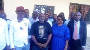 « Donner un sourire aux enseignants marginalisés » : Robert Mbeang Essono conduit les jeunes leaders qu’il a formés 9 Screenshot 20260424 201628
