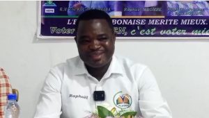 Élection syndicale historique au Gabon : Raphaël Mbombe prône une école « ni familiale, ni provinciale » et interpelle le Président sur 400 carrières bloquées 15 Screenshot 20260426 150919