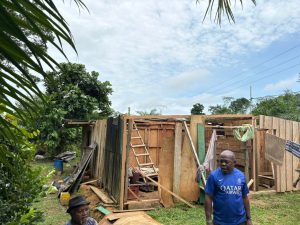 Vents violents : désolation et toits arrachés à Bifoun Abanga 37 IMG 20260501 WA0221