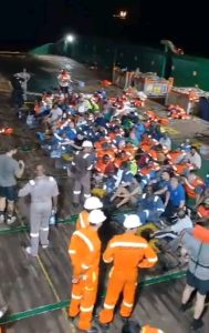 Mayumba : naufrage du Prospector 5, l’État mobilise les secours et promet d’établir les responsabilités 9 FB IMG 1792931581890